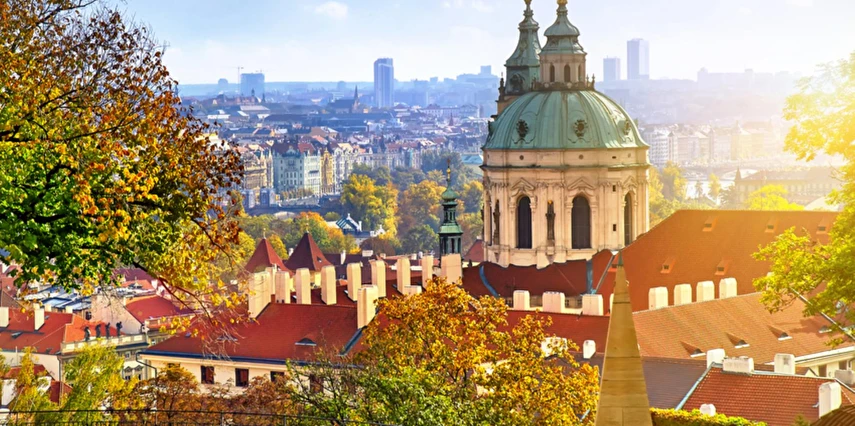 Orta Avrupa'nın Altın Üçgeni Cesky Krumlov & Bratislava & Turları Dahil Ajet HY ile Promosyon 7 Gece 8 Gün (BUD-PRG) 2027