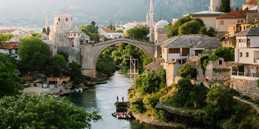 Otobüs ile Balkan Rüyası Turu 6 Gece 8 Gün