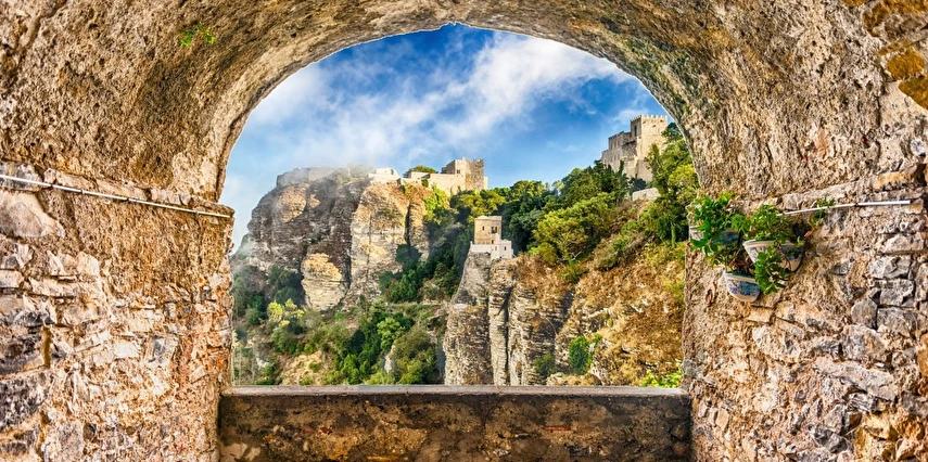 Otobüs ile Güney İtalya ve Sicilya Turu 8 Gece 10 Gün