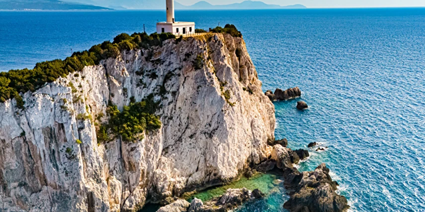 Otobüs ile Zakintos ve Lefkada Yüzme Turu 7 Gece 9 Gün (MT001)