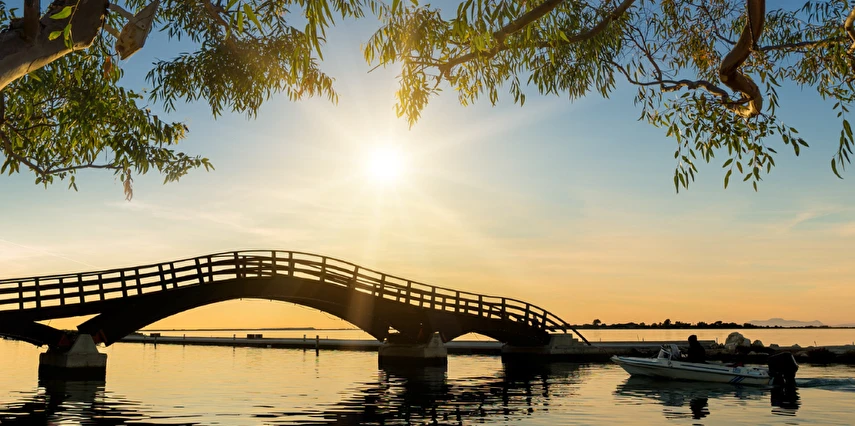 Otobüs ile Zakintos ve Lefkada Yüzme Turu 7 Gece 9 Gün (MT001)