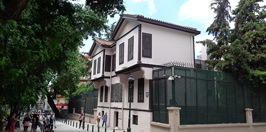 Otobüslü Büyük Yunanistan Masalı 3 Gece 5 Gün (Jumbo ve Lidl Turu Dahil) - 2027 Dönemi