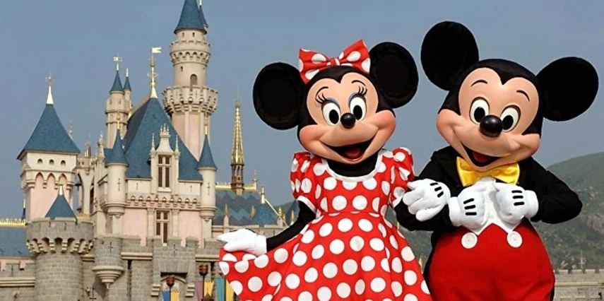 Paris Disneyland Turu Pegasus ile 4 Gece 5 Gün Sabah Gidiş Akşam Dönüş ORY - ORY (IS001)