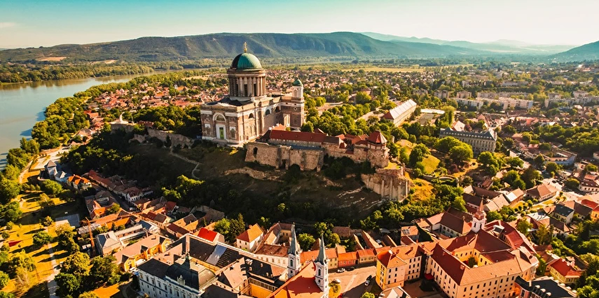 Prag & Budapeşte Turu Pegasus Havayolları ile 4 Gece 5 Gün 