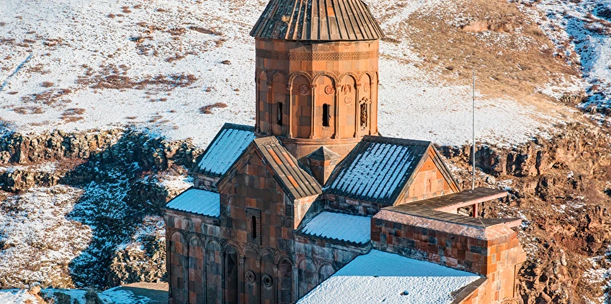 Ramazan Bayramı Özel Uçak ve Doğu Ekspresi ile Kars Erzurum Turu İstanbul Havalimanı Hareketli / 2 Gece Otel Konaklaması