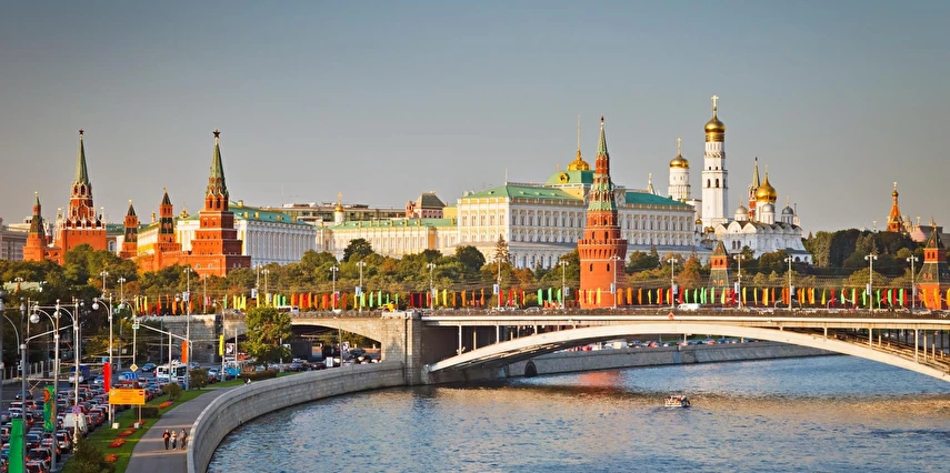 Rusya'nın İki Başkenti Moskova & St. Petersburg Ajet ile 5 Gece Vize Dahil Vko-led