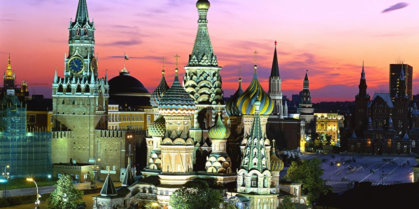Rusya'nın İki Başkenti Moskova & St. Petersburg Ajet ile 5 Gece Vize Dahil Vko-led