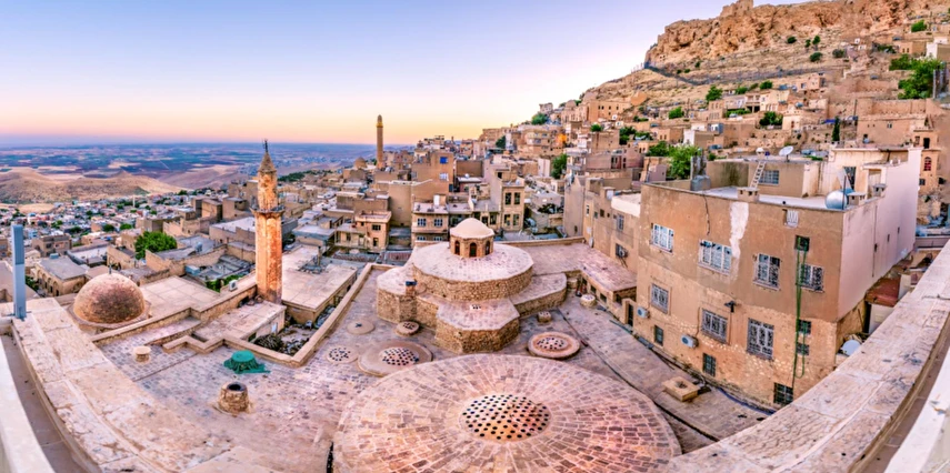 Sevgililer Günü Özel Uçaklı Mardin Urfa Göbeklitepe Gaziantep Turu Ajet ile / 2 Gece Otel Konaklaması