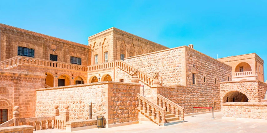 Sevgililer Günü Özel Uçaklı Mardin Urfa Göbeklitepe Gaziantep Turu Ajet ile / 2 Gece Otel Konaklaması