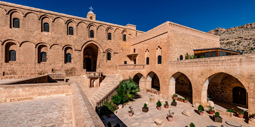 Sevgililer Günü Özel Uçaklı Mardin Urfa Göbeklitepe Gaziantep Turu Ajet ile / 2 Gece Otel Konaklaması