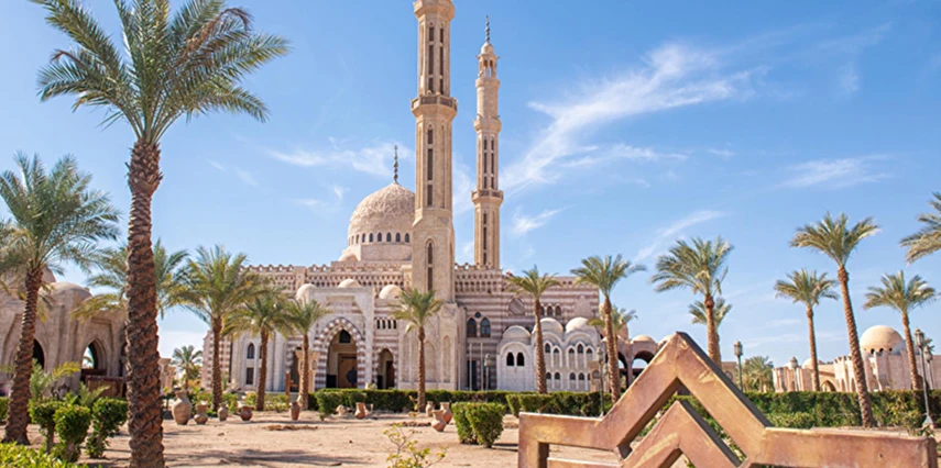 Sharm El Sheikh Turu Ajet Havayolları ile 2 Gece (Gidiş-Dönüş Gündüz Uçuşu)