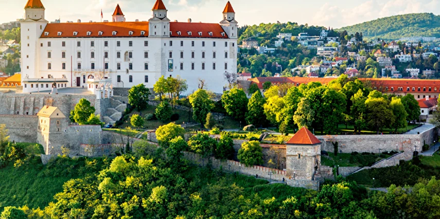 Silver Orta Avrupa'dan Adriyatik'e Macaristan Hırvatistan Slovenya Avusturya Turu Ajet ile 7 Gece 8 Gün Bud-vıe