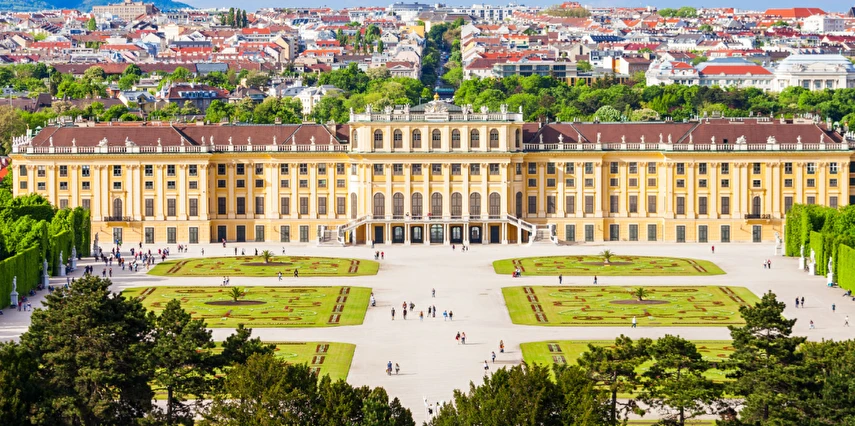 Silver Orta Avrupa'dan Adriyatik'e Macaristan Hırvatistan Slovenya Avusturya Turu Ajet ile 7 Gece 8 Gün Bud-vıe