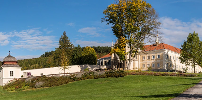 Silver Tuna'nın Üç Başkenti Avusturya Slovakya Macaristan Turu Ajet ile 4 Gece 5 Gün Vie-bud