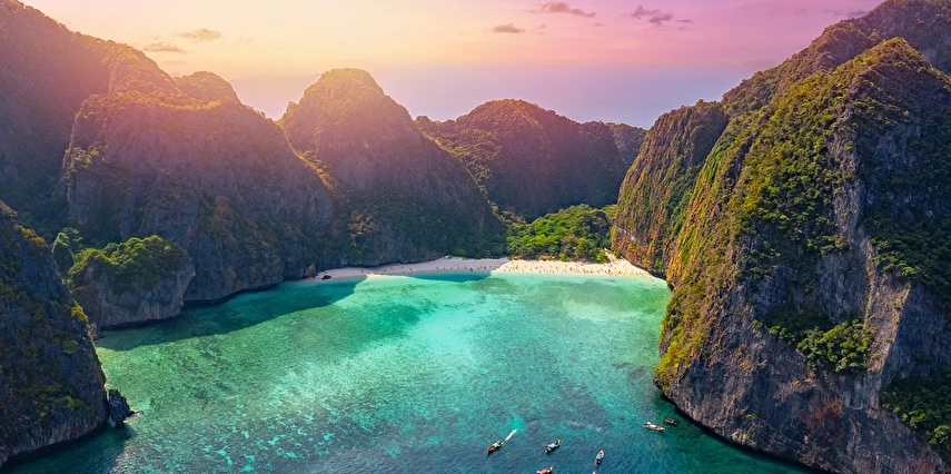 Tropik Siam Phuket Turu Saudia Hava Yolları ile 5 Gece 7 Gün HKT - HKT