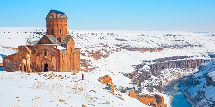 Uçak & Doğu Ekspresi ile Van Kars Erzurum Turu Thy ile / 3 Gece Otel Konaklaması