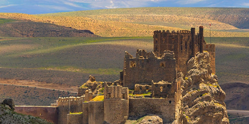 Uçaklı Botan'dan Cilo'ya Hakkari Turu Ajet İle / 3 Gece Otel Konaklaması