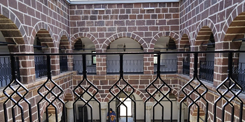 Uçaklı Botan'dan Cilo'ya Hakkari Turu Thy İle / 3 Gece Otel Konaklaması