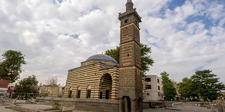 Uçaklı Botan'dan Cilo'ya Hakkari Turu Thy İle / 3 Gece Otel Konaklaması