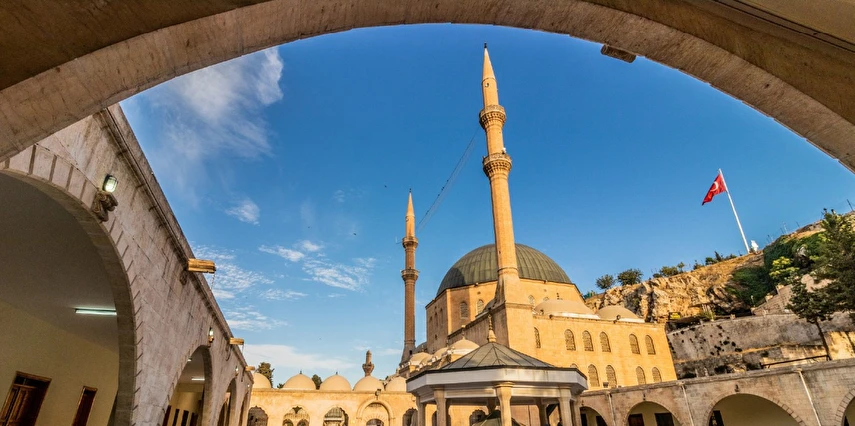 Uçaklı Büyük Güneydoğu Anadolu ve Doğu Anadolu Turu Ajet ile / 6 Gece Otel Konaklaması