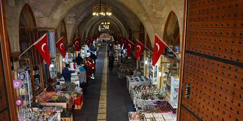 Uçaklı Gaziantep Yöresel Tatlar Gastronomi Turu Ajet ile / 1 Gece Otel Konaklaması