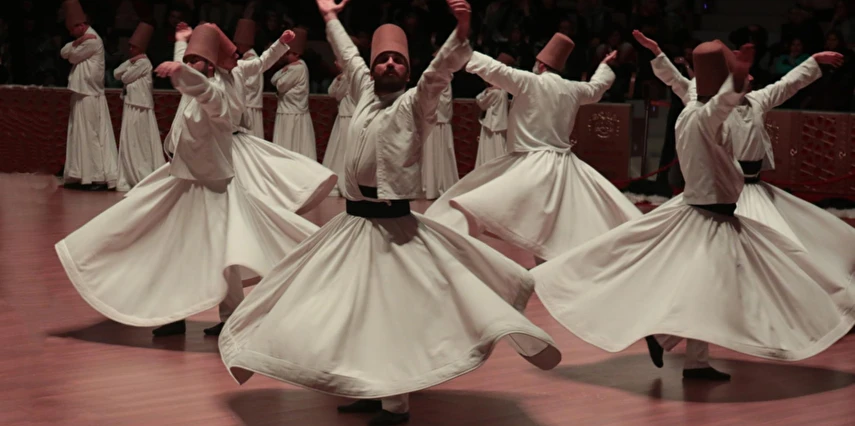 Yüksek Hızlı Tren ile Konya Çatalhöyük Lale Bahçeleri Turu / 1 Gece Otel Konaklaması